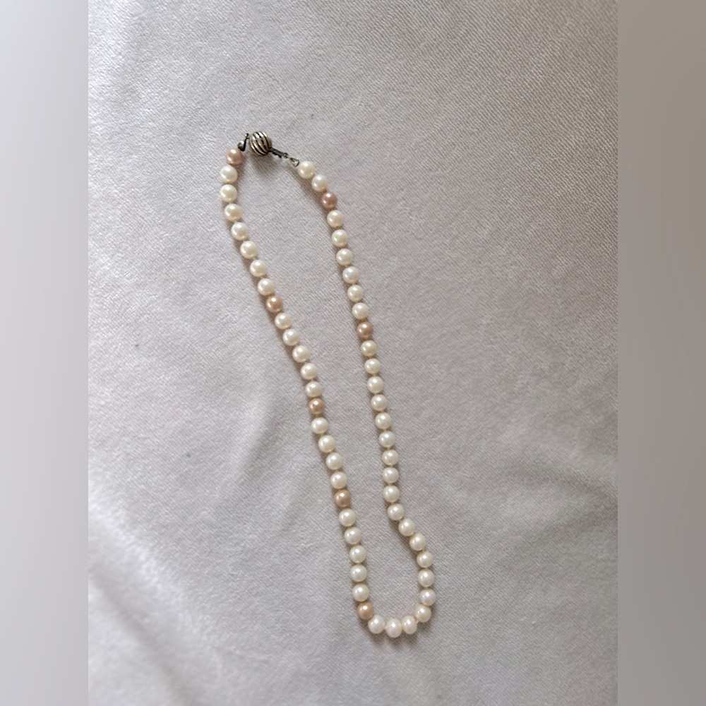 ✨HP✨ Vintage Christian Dior Pearl Necklace